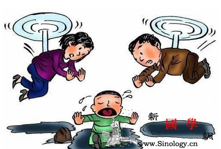 为什么很多中国父母该严厉时没出手不该管的又_直升机-父母-老师-孩子-