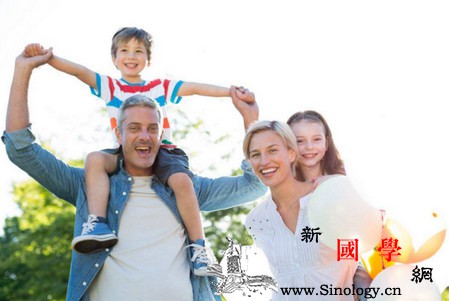 这么小的屁孩知道什么是尊重和被尊重吗？_粗暴-夺走-还给-吃饭-