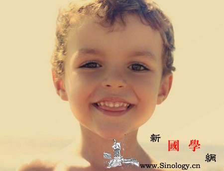 很多的男孩子更喜欢跟舅舅在一起玩这是为什么_舅舅-男孩子-孩子-几次-