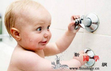 这些影响宝宝智力的事别落下比上早教班还管用_触觉-感官-早教-刺激-