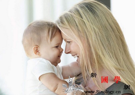 你家宝宝多大才喊妈妈的？是不是很感动？_女儿-妈妈-宝宝-气味-