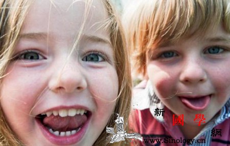 觉得孩子总是跟你“顶嘴”？先别怪孩子！_跟你-爸爸-感受-妈妈-