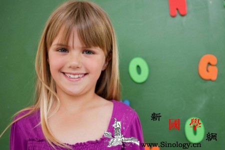 透过这些家庭对话帮助孩子成为独立的成人_家庭成员-子女-透过-父母-
