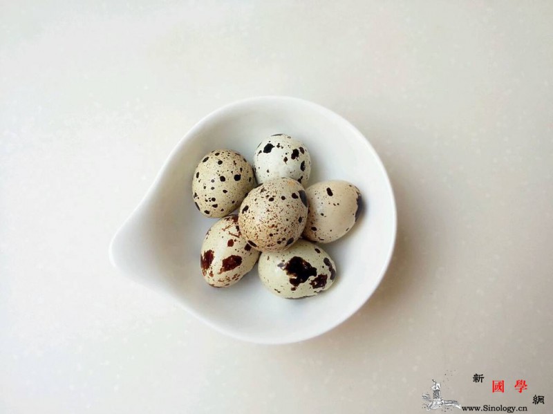 宝宝吃鹌鹑蛋有什么好处食谱推荐_曼彻斯特-食谱-维生素-健脑-
