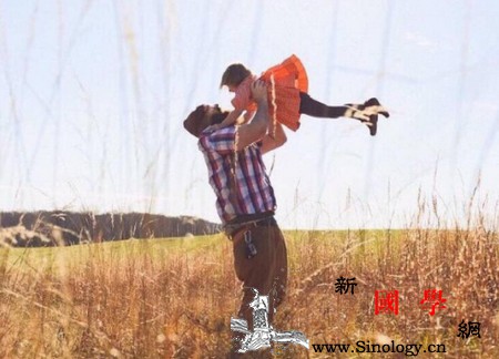 想要育儿更轻松该怎么做？掌握亲子关系3个原则_同理-事情-父母-孩子-