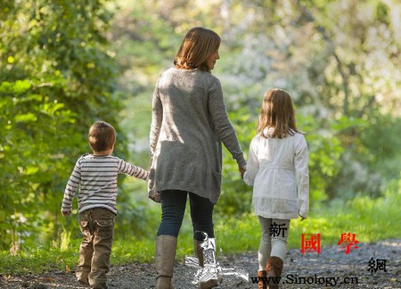 孩子的哪些话会潜伏着危险？父母留心到了吗_恶语相向-直白-言语-危险-