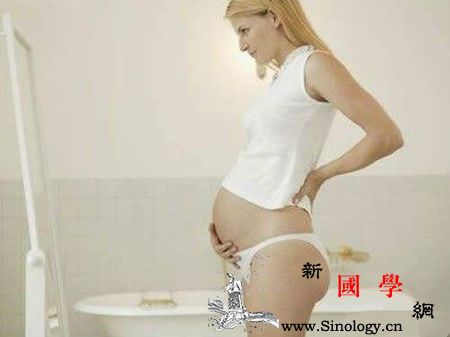 孕妇洗澡要注意什么这六点准妈妈一定要谨记_长时间-水温-缺氧-胎儿-