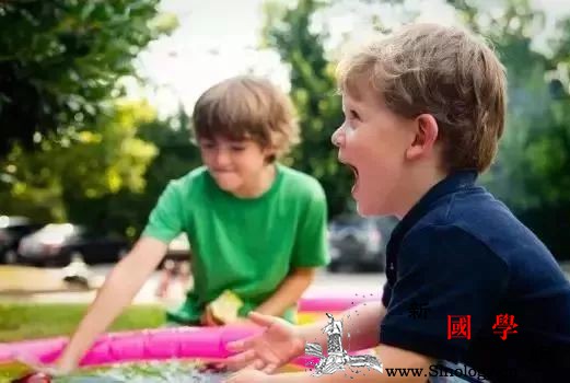孩子爱哭易怒怎么办？如何教你帮孩子管理好情绪_情绪-表达-孩子-管理-