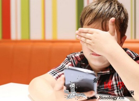 我为什么不阻止孩子接触电子产品？_视力-电子产品-接触-家长-