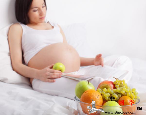 准妈妈孕期半夜饿了怎么办？这样吃健康又营养_吃东西-饿了-食物-选择-
