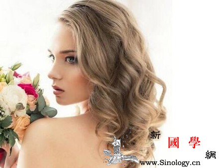 孕妇能烫头发吗孕妇烫头发的危害有哪些_烫头-烫发-胎儿-药水-