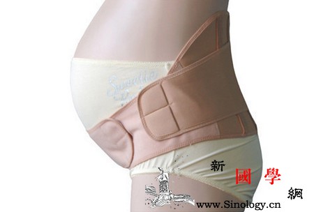 哪些孕妈妈需要使用腹带？如何正确使用？注意事_胎位-腹肌-胎儿-腹部-