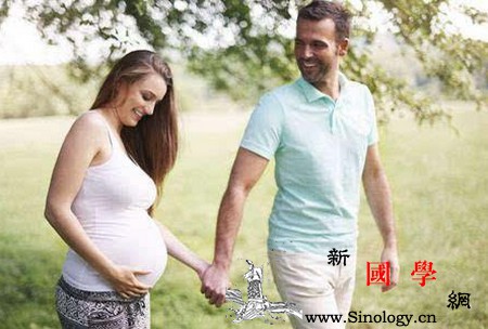 孕期保健需注意的几个点？职场孕妈应该如何保健_浮肿-孕期-胎儿-日光-