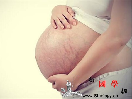 怀孕什么时候开始长妊娠纹孕中期就需多注意_腹部-孕妇-什么时候开始-弹性-