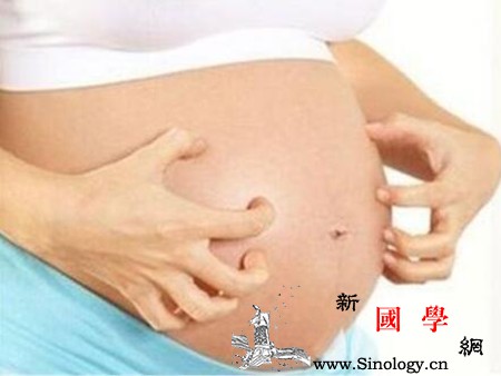 妊娠纹的前兆肚皮发痒的孕妇要小心了_前兆-肥胖-孕妇-肚子-