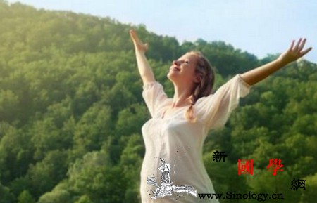 冬季孕妇“移驾”户外好处多！_温差-氧气-散步-冬季-