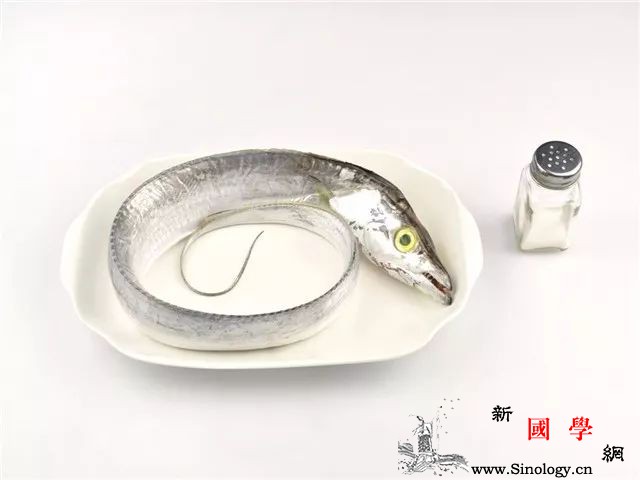 宝宝常吃带鱼智力翻倍身体倍儿棒_宝宝-冰层-海鱼-鱼肚-