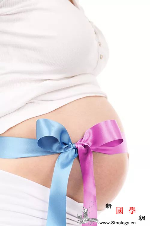 怀孕几个月能看出来肚子？与胎儿性别有关吗？_几个月-胎儿-个月-孕妇-