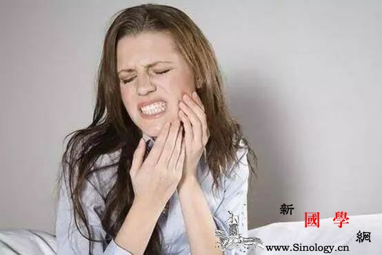 孕期牙周炎会导致胎儿畸形？孕妇牙周炎有什么症_牙周炎-胎儿-孕妇-症状-