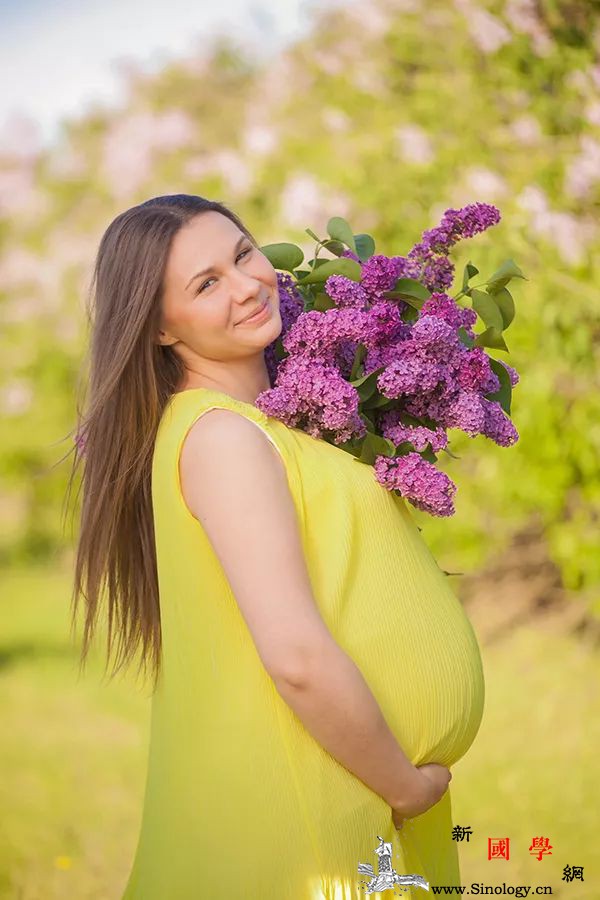 胎动频繁是怎么回事？该怎么办呢？_经产妇-胎动-腹部-轻微-