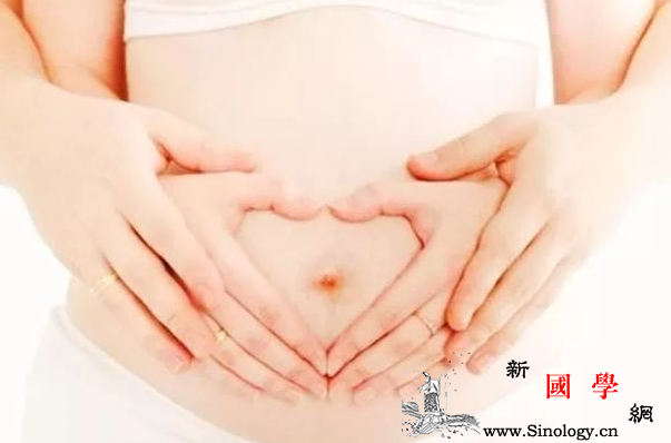 胎儿在妈妈肚子里也会口渴喝的东西让妈妈们不_羊水-尿液-口渴-胎儿-