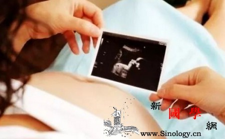 在怀孕后的这个月胎儿很容易缺氧！_胎动-羊水-缺氧-胎儿-