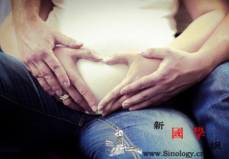 孕期及给宝宝补钙学问大妈妈们做好了吗？_囟门-摄入-补钙-妈妈-