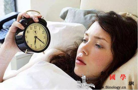 孕妇熬夜胎宝宝会有什么“反应”?_熬夜-孕妇-最少-睡觉-